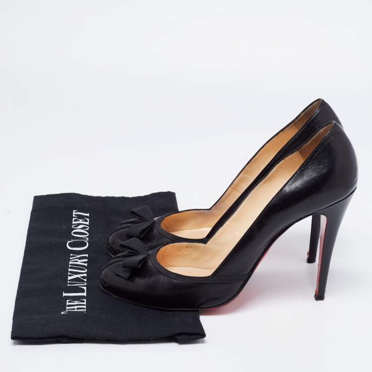 Pre Owned Christian Louboutin Black Leather and Fabric Bow Lavalliere Round-Toe Pumps Size 41