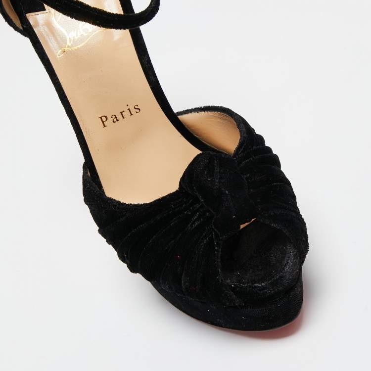 Pre Owned Christian Louboutin Black Velvet Marchavekel Sandals Size 37
