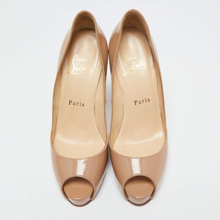 مملوكة مسبقًا Christian Louboutin Beige Patent Leather Very Prive Peep-Toe Pumps Size 36