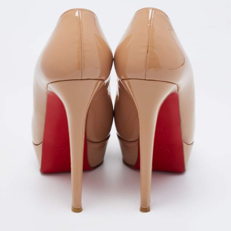 Pre Owned Christian Louboutin Beige Patent Leather Bianca Pumps Size 38.5