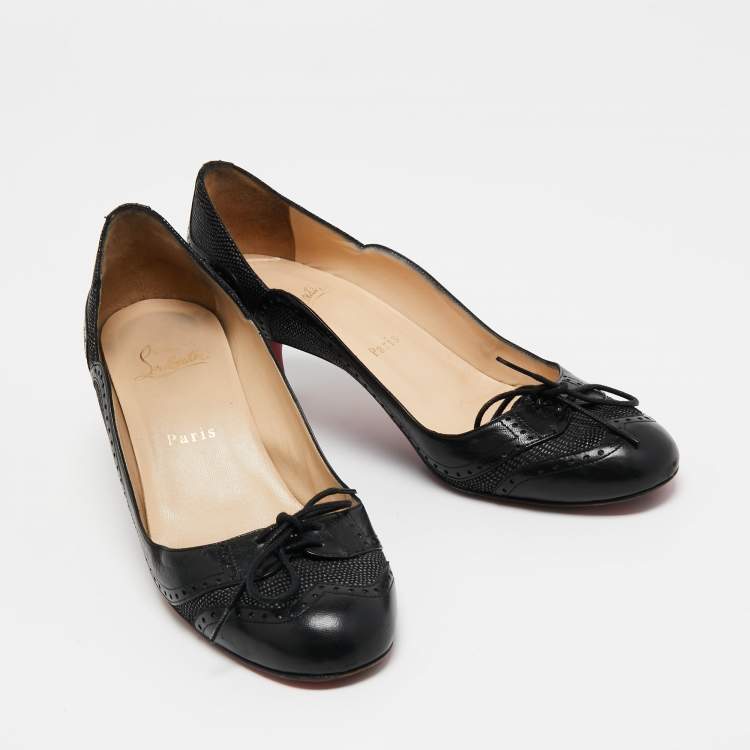 Pre Owned Christian Louboutin Black Textured and Leather Lace Up Round Toe Pumps Size 37.5