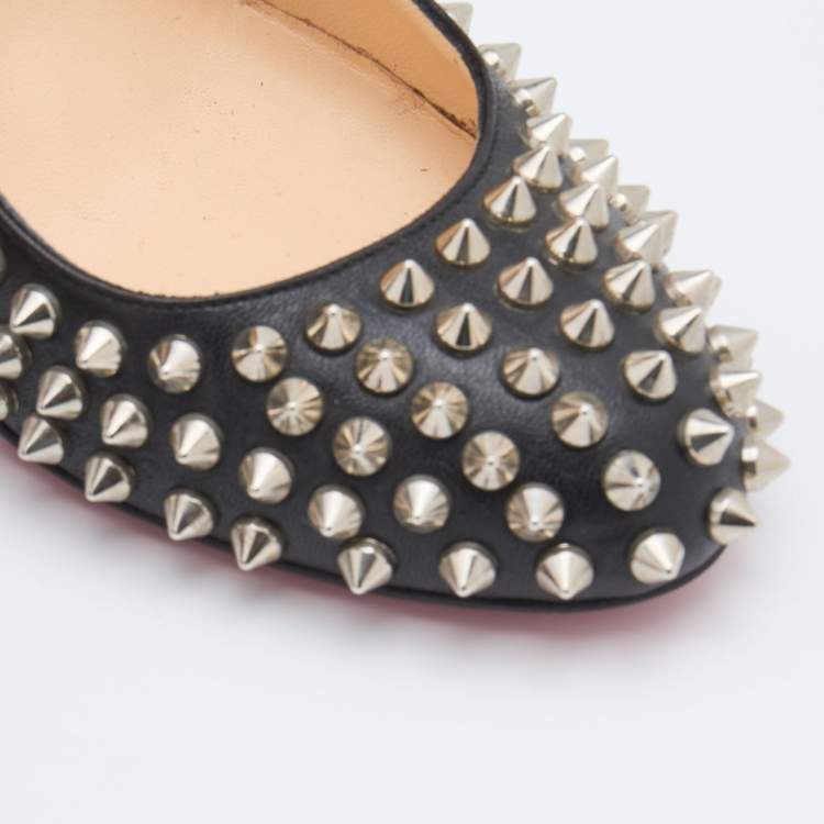 Pre Owned Christian Louboutin Black Leather Fifi Spike Round Toe Pumps Size 37
