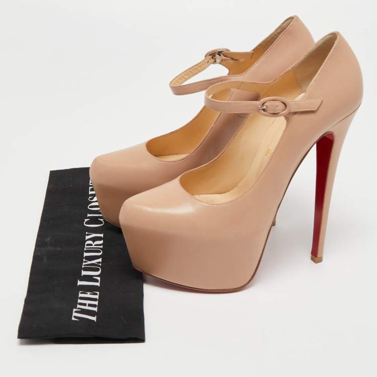Pre Owned Christian Louboutin Beige Leather Lady Daf Mary Jane Pumps Size 37.5