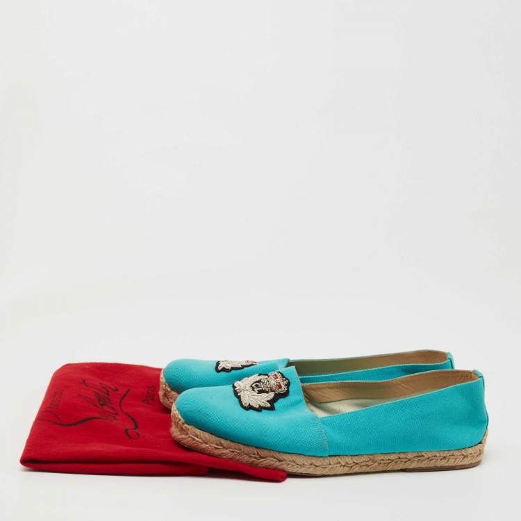 Pre Owned Christian Louboutin Aqua Blue Canvas Gala Embroidered Crest Espadrille Flats Size 40