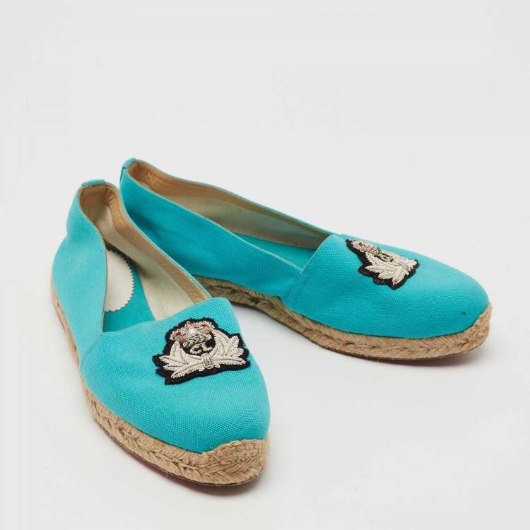 Pre Owned Christian Louboutin Aqua Blue Canvas Gala Embroidered Crest Espadrille Flats Size 40