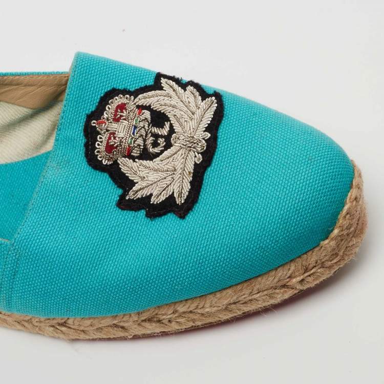 Pre Owned Christian Louboutin Aqua Blue Canvas Gala Embroidered Crest Espadrille Flats Size 40