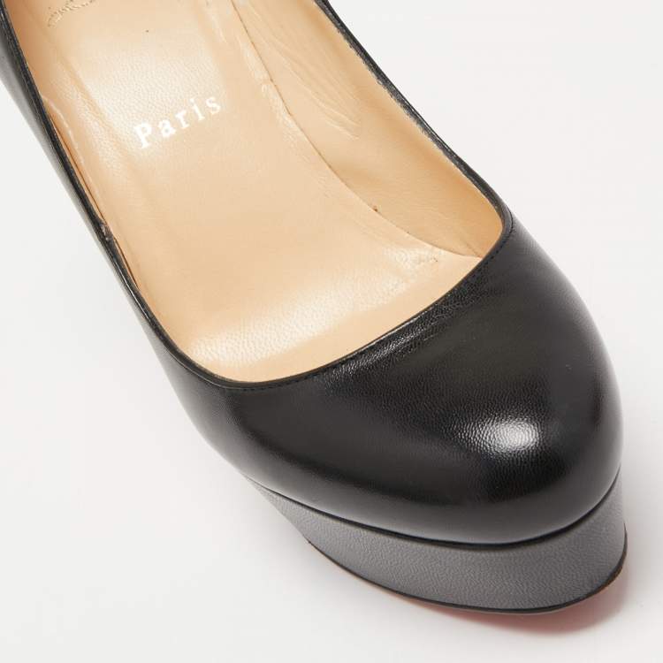Pre Owned Christian Louboutin Black Leather Bianca Pumps Size 37