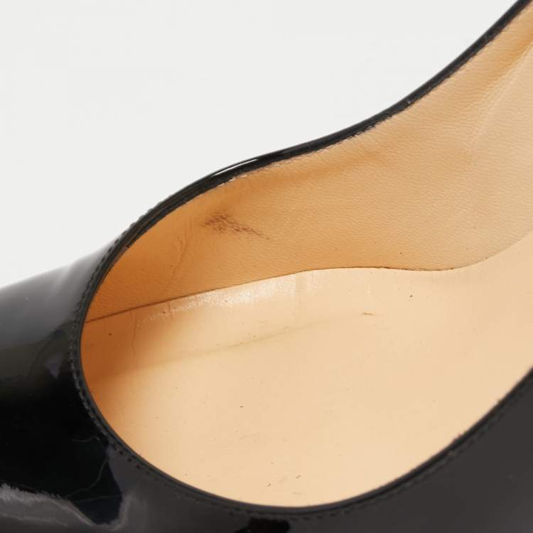 مملوكة مسبقًا Christian Louboutin Black Patent Leather Simple Pumps Size 36.5