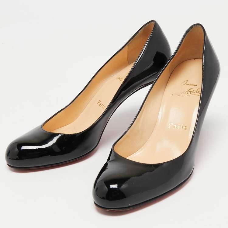مملوكة مسبقًا Christian Louboutin Black Patent Leather Simple Pumps Size 36.5
