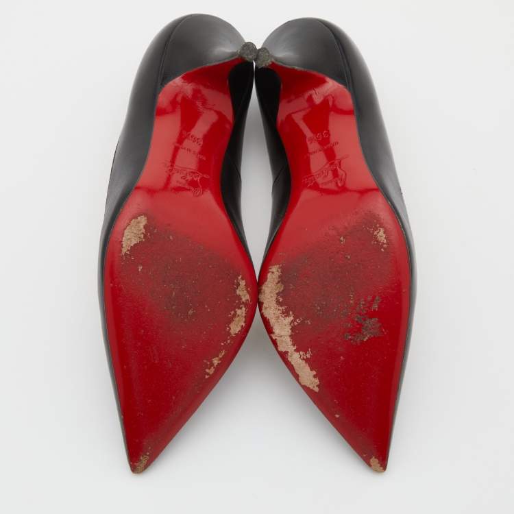 Pre Owned Christian Louboutin Black Leather So Kate Pointed Toe Pumps Size 36.5