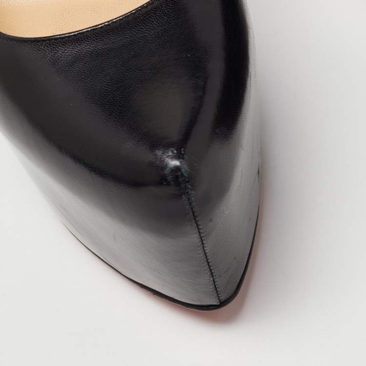 مملوكة مسبقًا Christian Louboutin Black Leather Daffodile Pumps Size 40
