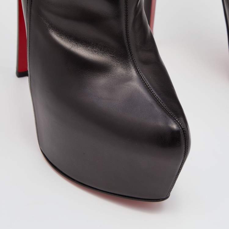 Pre Owned Christian Louboutin Black Leather Equestria Platform Ankle Length Boots Size 40