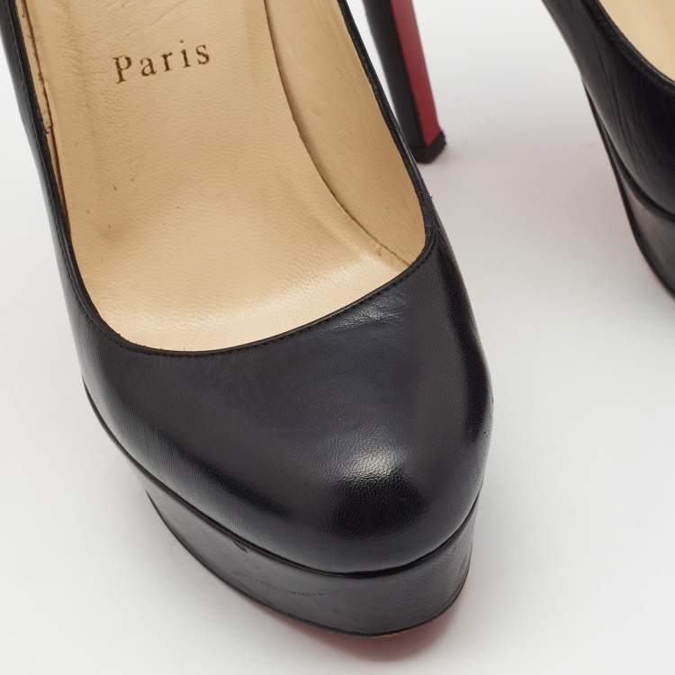 Pre Owned Christian Louboutin Black Leather Bianca Pumps Size 37