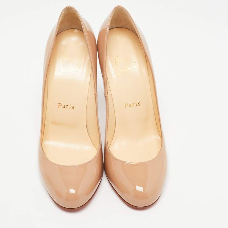 Pre Owned Christian Louboutin Beige Patent Leather Simple Round Toe Pumps Size 37.5