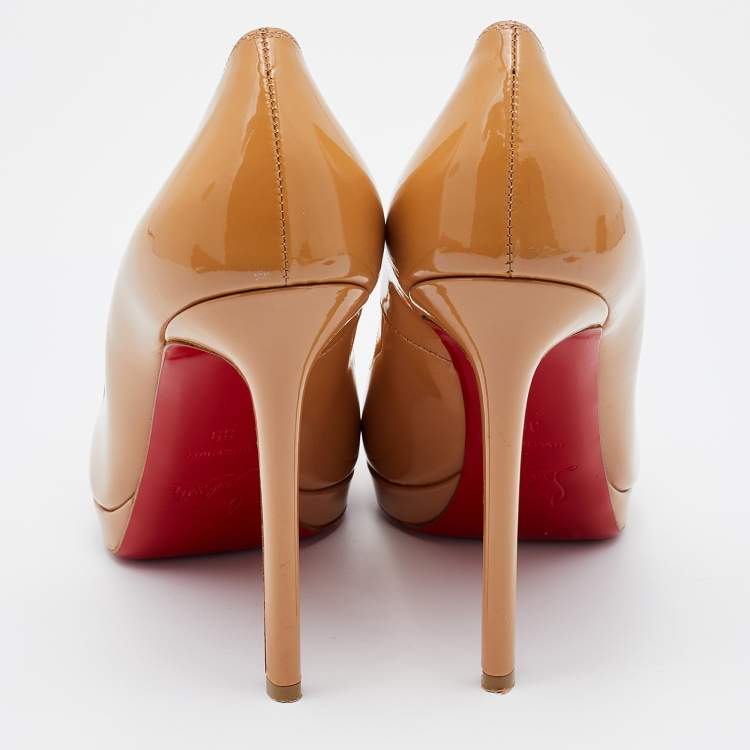 Pre Owned Christian Louboutin Beige Patent Leather Pigalle Plato Pumps Size 39
