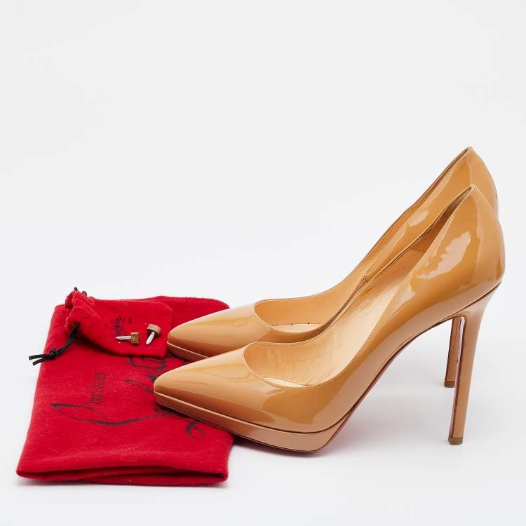 Pre Owned Christian Louboutin Beige Patent Leather Pigalle Plato Pumps Size 39