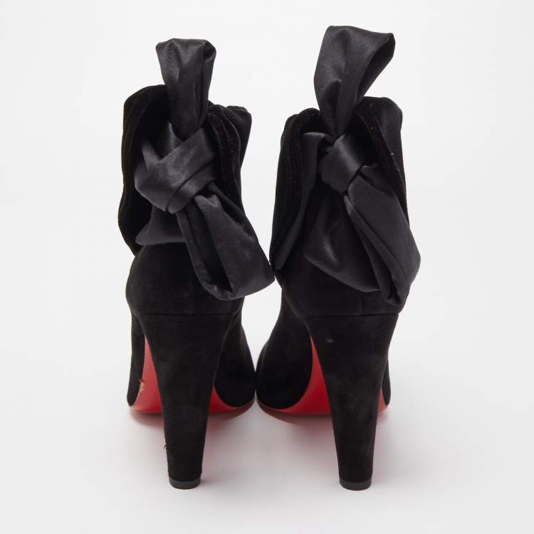 Pre Owned Christian Louboutin Black Suede Kristofa Ankle Booties Size 40.5