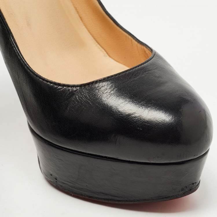 Pre Owned Christian Louboutin Black Leather Bianca Pumps Size 36.5