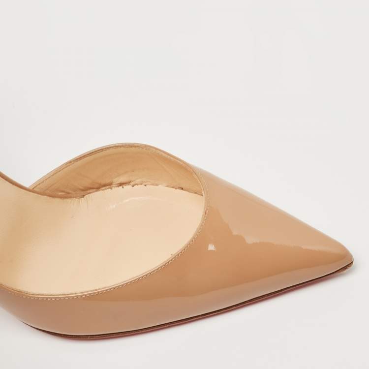 Pre Owned Christian Louboutin Beige Patent Leather Iriza Pumps  Size 39