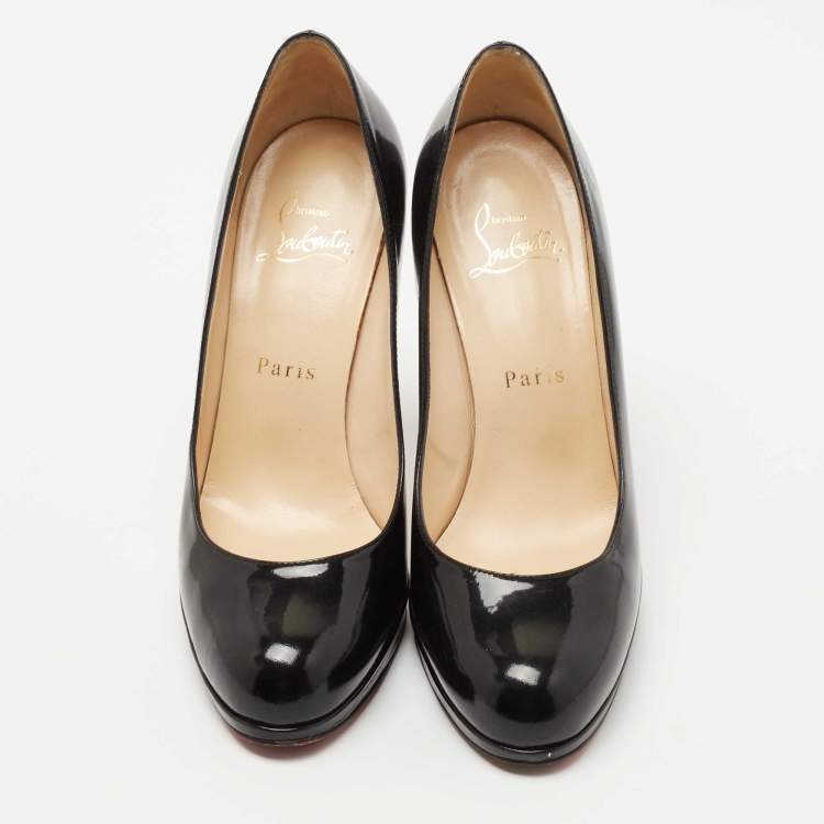مملوكة مسبقًا Christian Louboutin Black Patent Leather New Simple Pumps Size 37