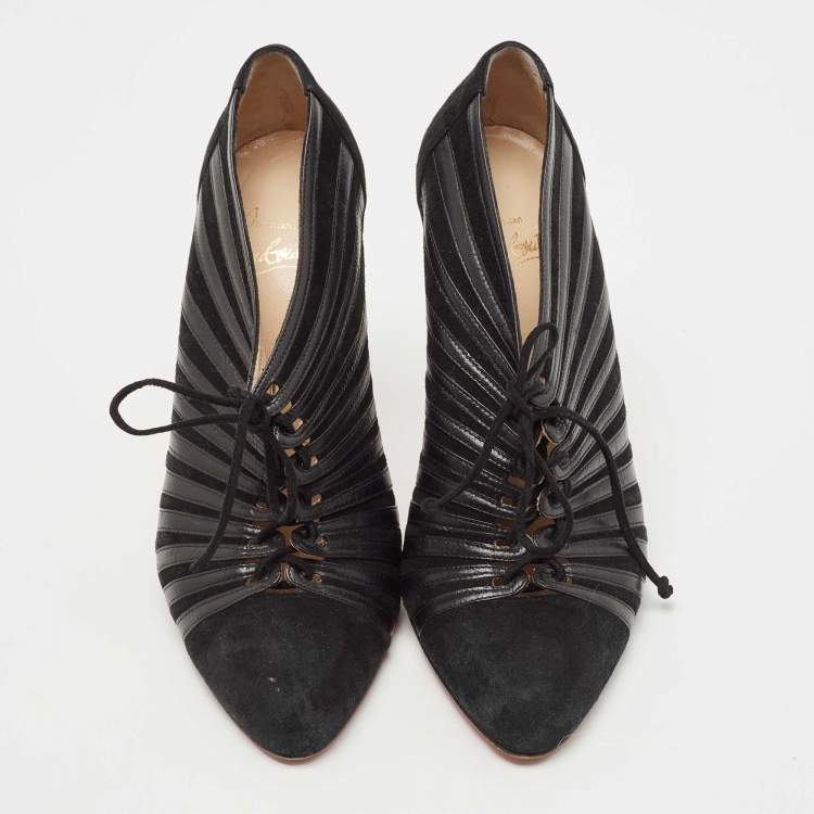مملوكة مسبقًا Christian Louboutin Black Leather and Suede Inverness Booties Size 38.5