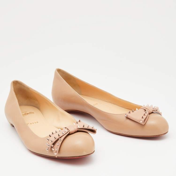 Pre Owned Christian Louboutin Beige Leather Spiked Bow Ballet Flats Size 40