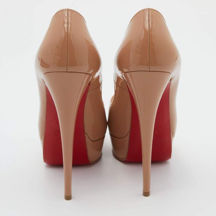 مملوكة مسبقًا Christian Louboutin Beige Patent Leather Lady Peep Pumps Size 38.5