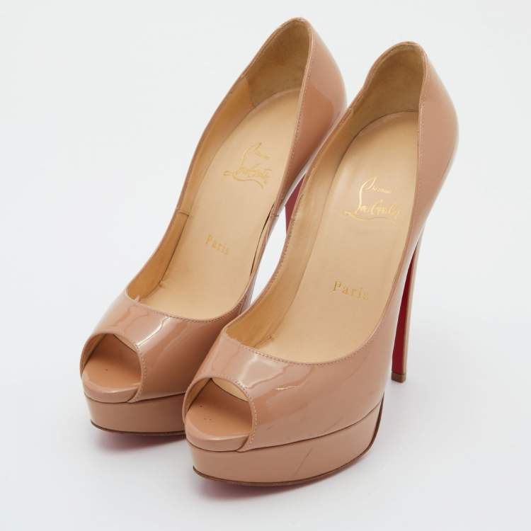مملوكة مسبقًا Christian Louboutin Beige Patent Leather Lady Peep Pumps Size 38.5