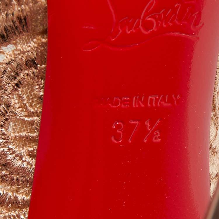 مملوكة مسبقًا Christian Louboutin Pink/Metallic Lace and Leather Follies Lace Pumps Size 37.5