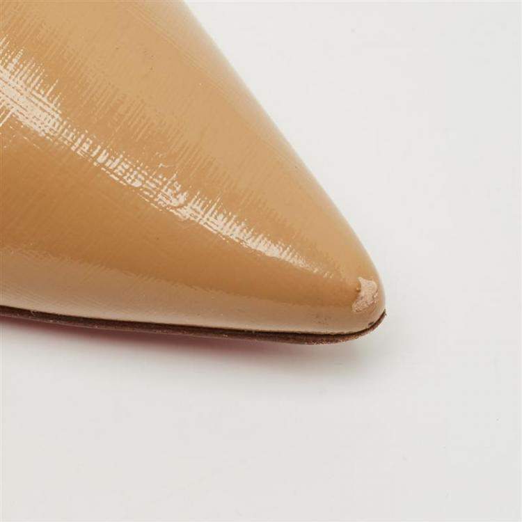 Pre Owned Christian Louboutin Beige Patent Leather Anjalina Spike Pointed Toe Pumps Size 38.5