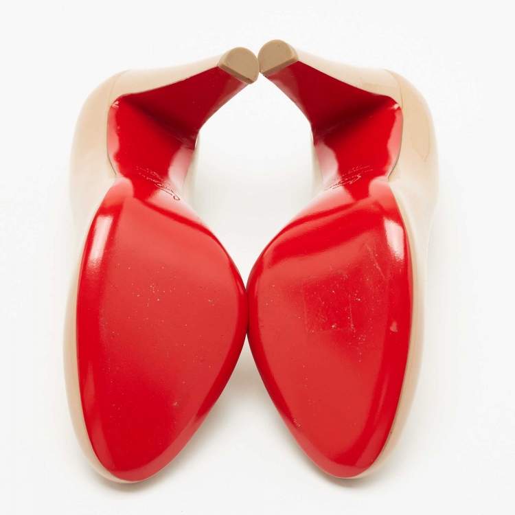 Pre Owned Christian Louboutin Beige Patent Leather FiFifa Round Toe Pumps Size 39