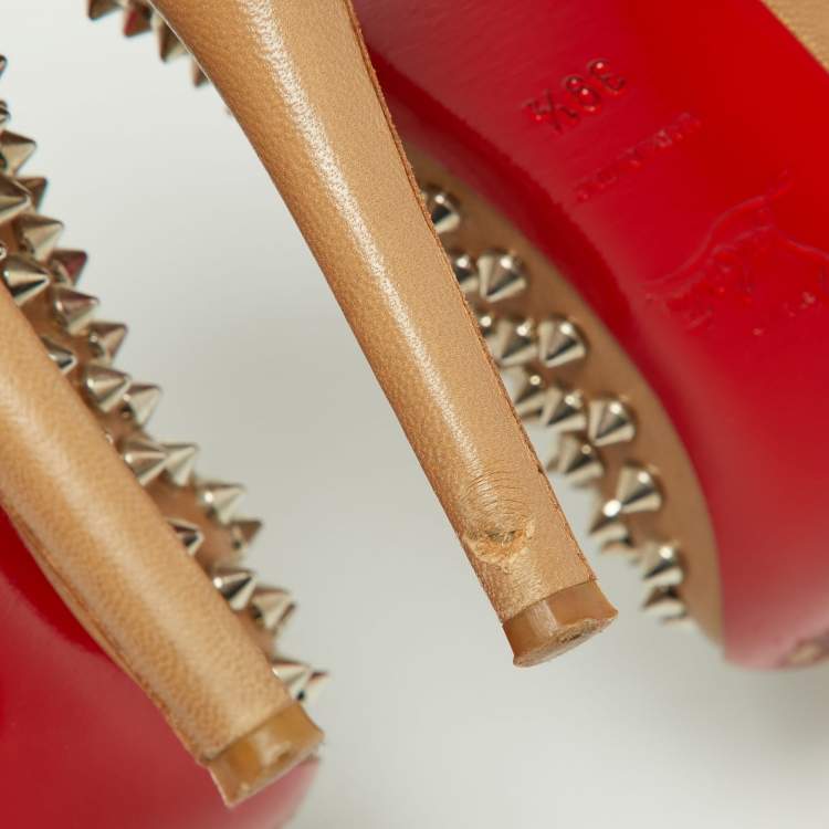 Pre Owned Christian Louboutin Beige Leather Pigalle Spikes Pumps Size 39.5