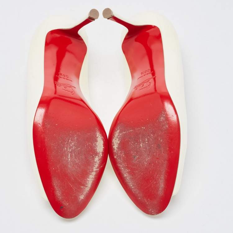 Pre Owned Christian Louboutin Cream Patent Flo Pumps Size 38.5