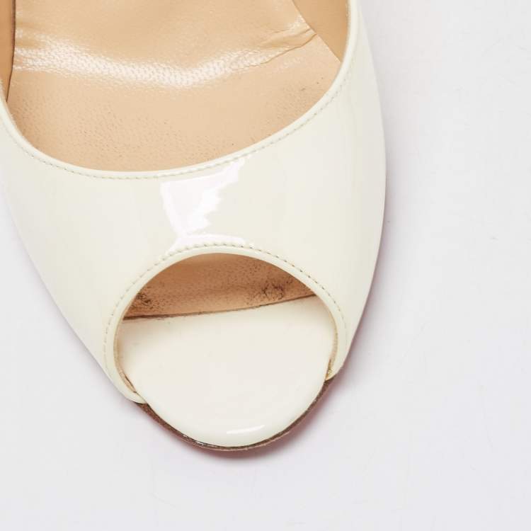 Pre Owned Christian Louboutin Cream Patent Flo Pumps Size 38.5