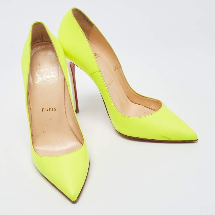 Pre Owned Christian Louboutin Green Leather So Kate Pumps Size 37.5
