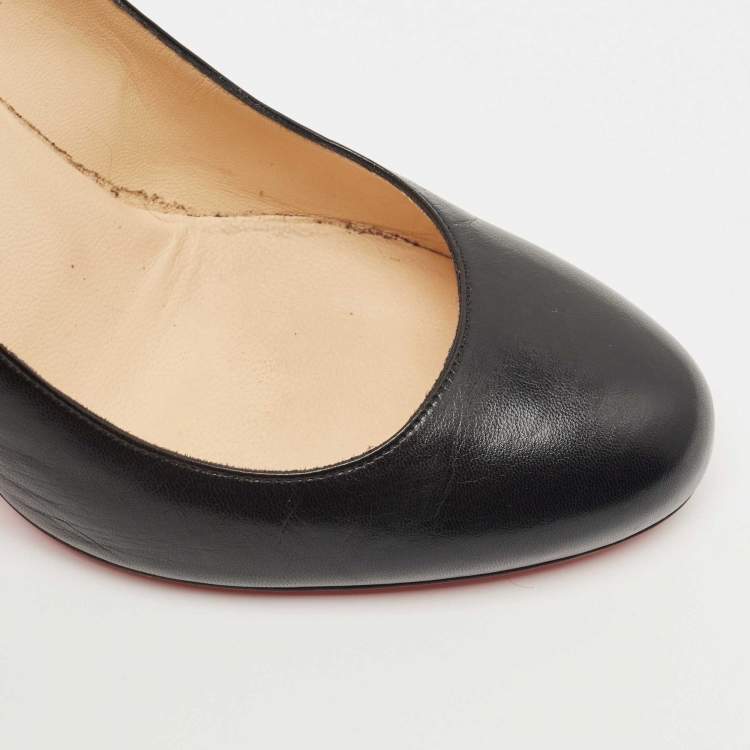 مملوكة مسبقًا Christian Louboutin Black Leather New Simple Pumps Size 39