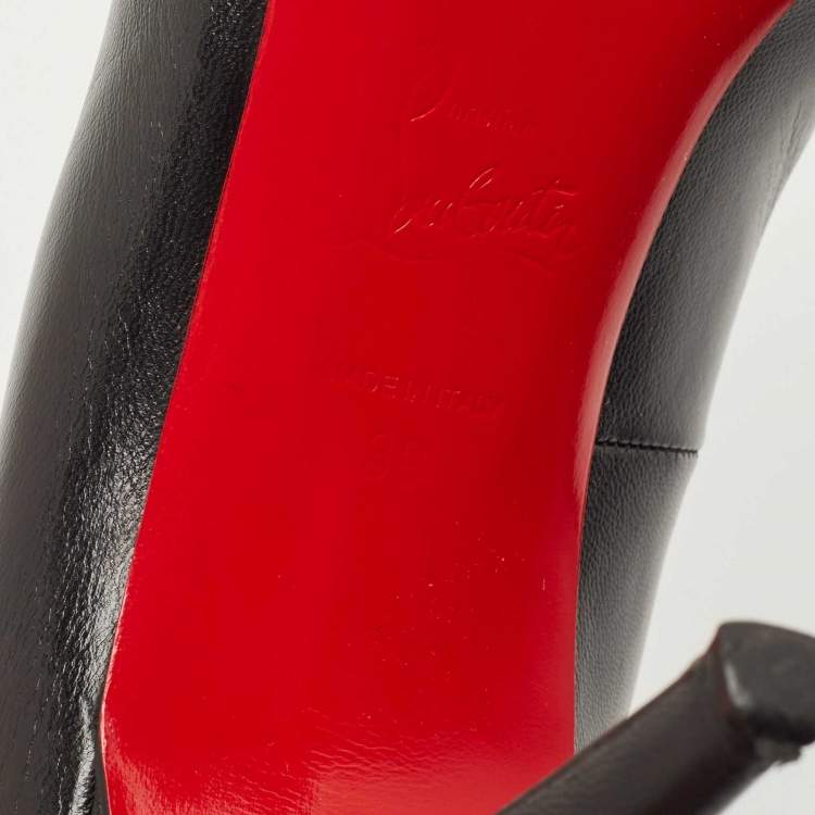 مملوكة مسبقًا Christian Louboutin Black Leather New Simple Pumps Size 39