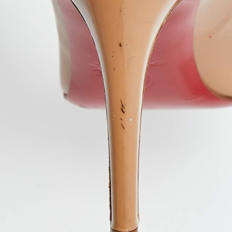 Pre Owned Christian Louboutin Beige Patent Simple Pumps Size 38.5