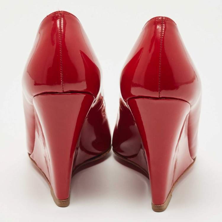 Pre Owned Christian Louboutin Red Patent RonRon Zeppa Wedge Pumps Size 39