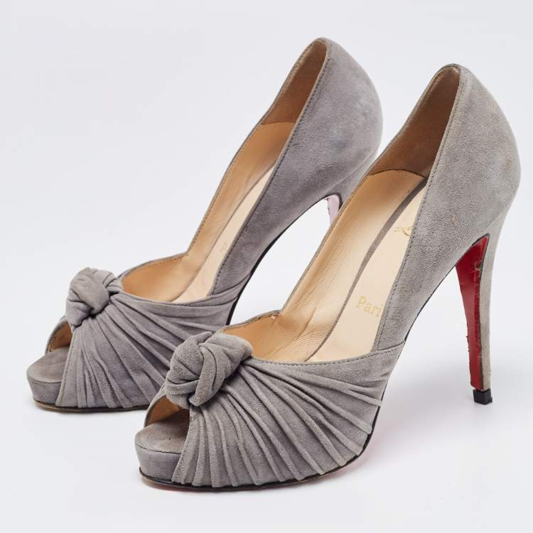 Louboutin clearance size 38