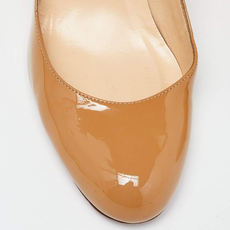 Pre Owned Christian Louboutin Beige Patent Leather Simple Pumps Size 37.5