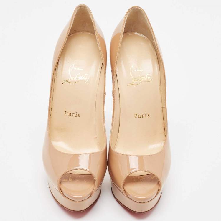 مملوكة مسبقًا Christian Louboutin Beige Patent Leather Lady Peep Pumps Size 38