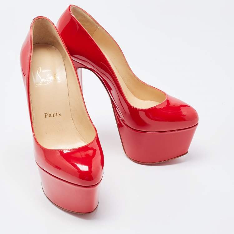 مملوكة مسبقًا Christian Louboutin Red Patent Leather Victoria Platform Pumps Size 36