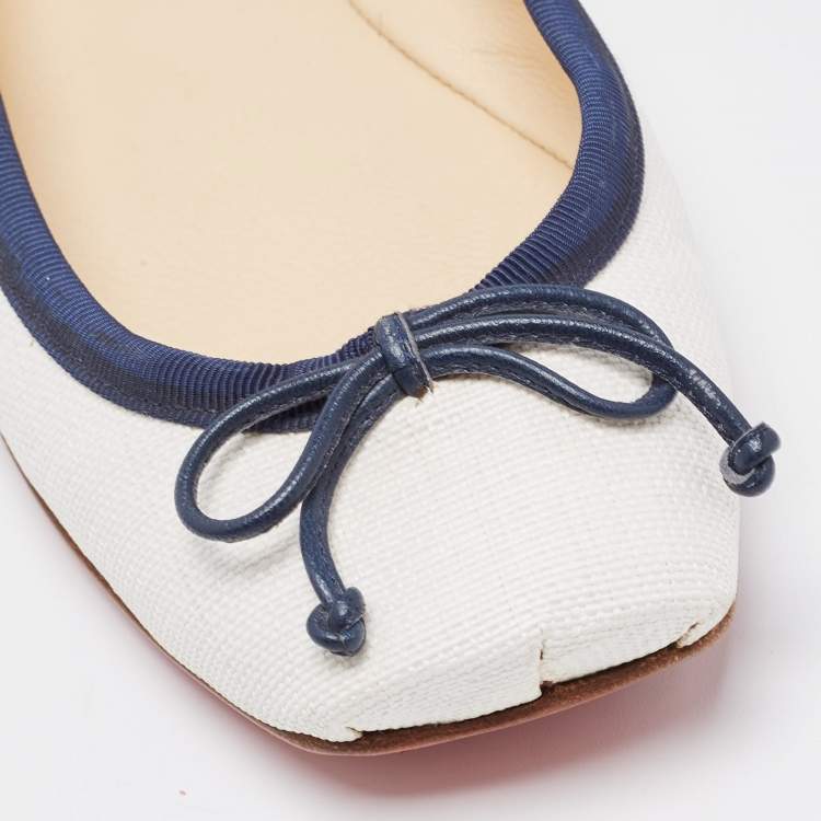 مملوكة مسبقًا Christian Louboutin White/Blue Canvas Ballet Flats Size 37