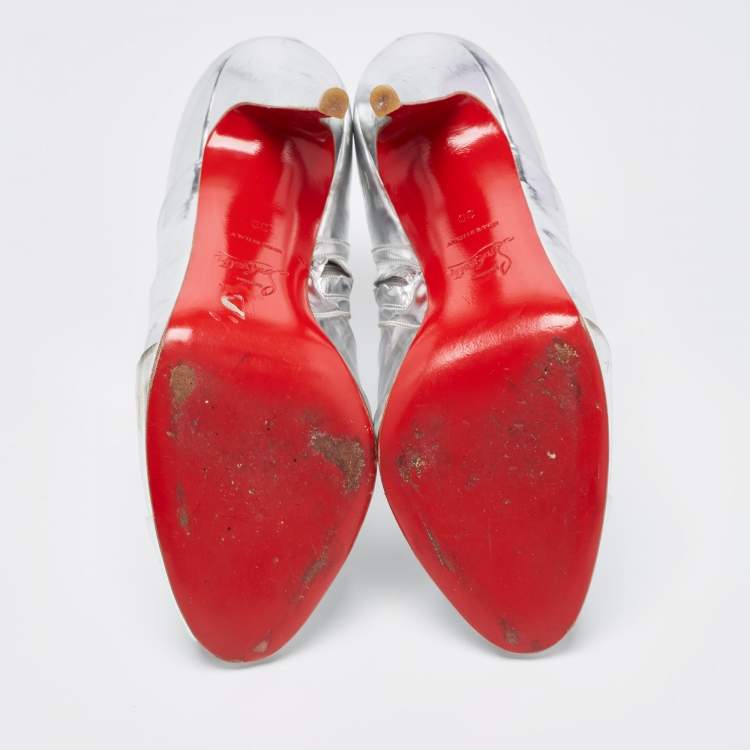 Pre Owned Christian Louboutin Silver Leather Booties Size 39