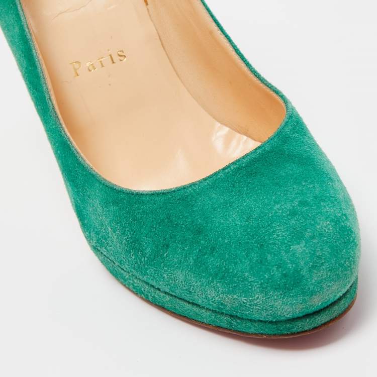 Pre Owned Christian Louboutin Green Suede Round Toe Pumps Size 37.5