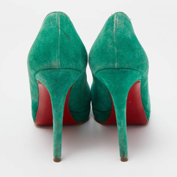 Pre Owned Christian Louboutin Green Suede Round Toe Pumps Size 37.5