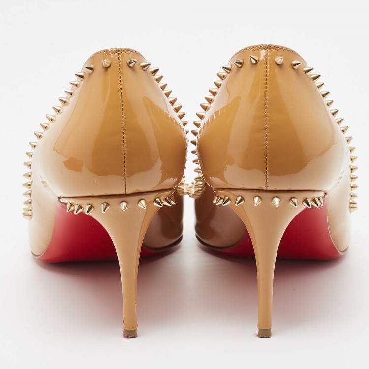 Pre Owned Christian Louboutin Beige Patent Leather Anjalina Pumps Size 40.5