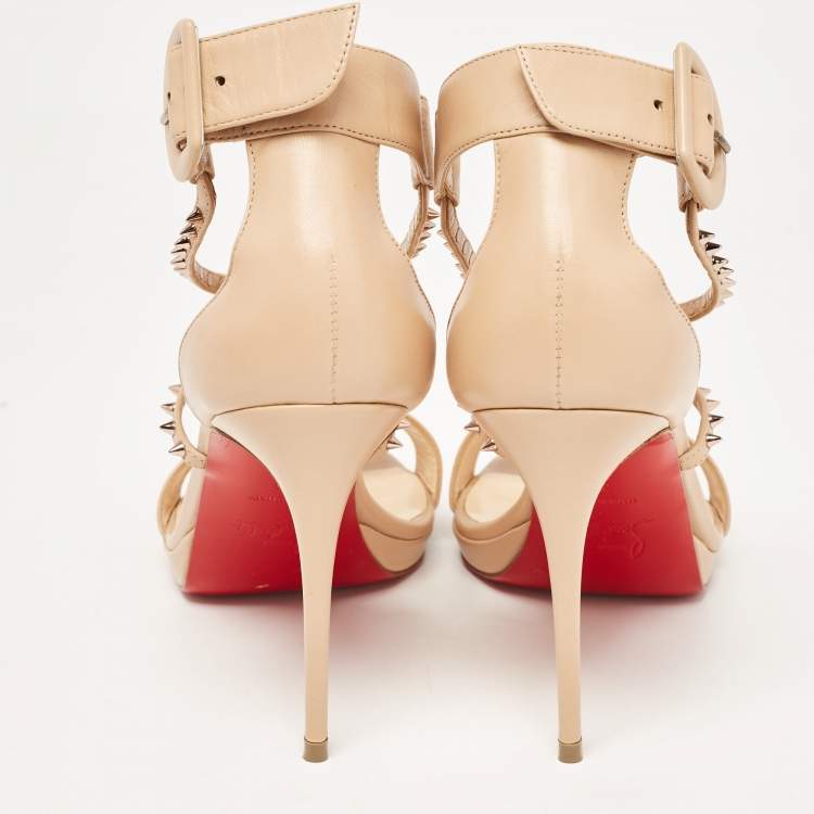 Pre Owned Christian Louboutin Beige Leather Spike Choca Lux Sandals Size 39