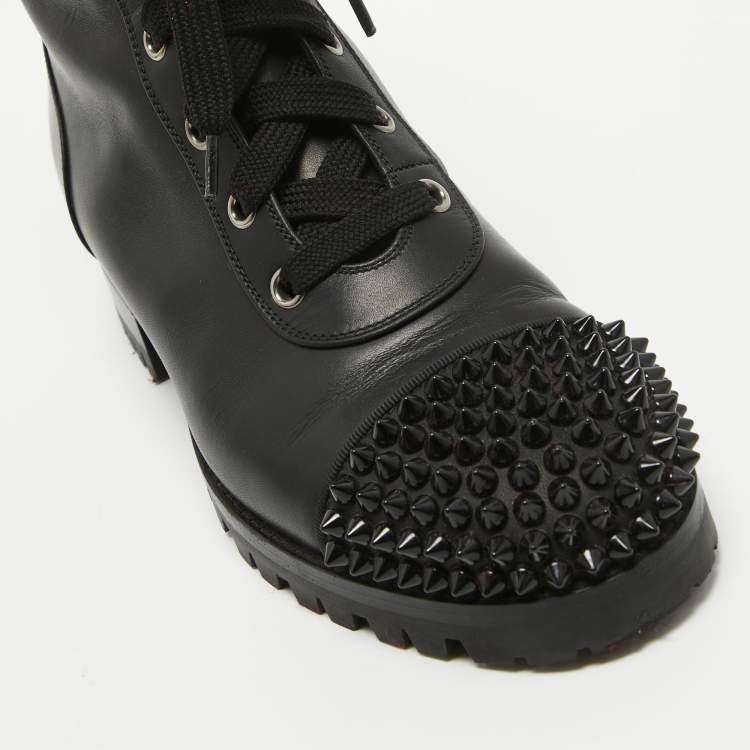 مملوكة مسبقًا Christian Louboutin Black Leather TS Croc Spiked Ankle Boots Size 36